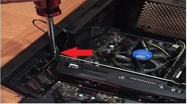 Unscrewing the gpu