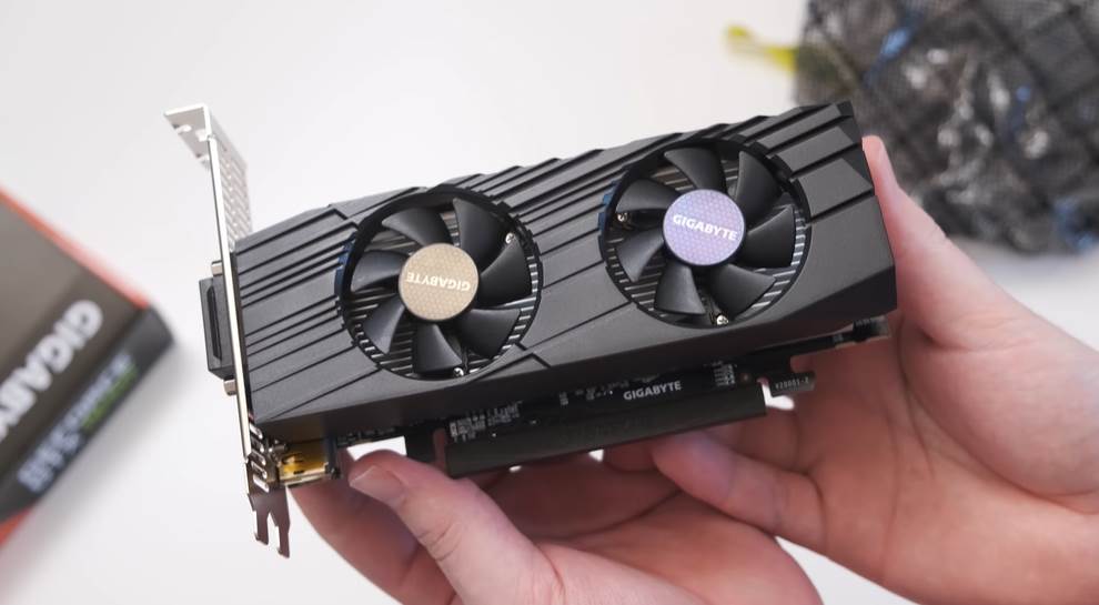 image of low profile gtx 1650 gpu